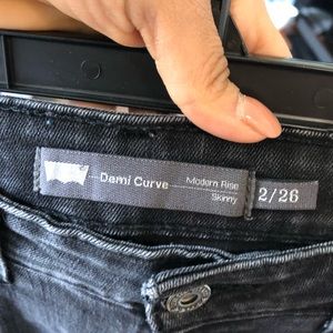 Levi Demo Curve skinny jeans - SIZE 26-
